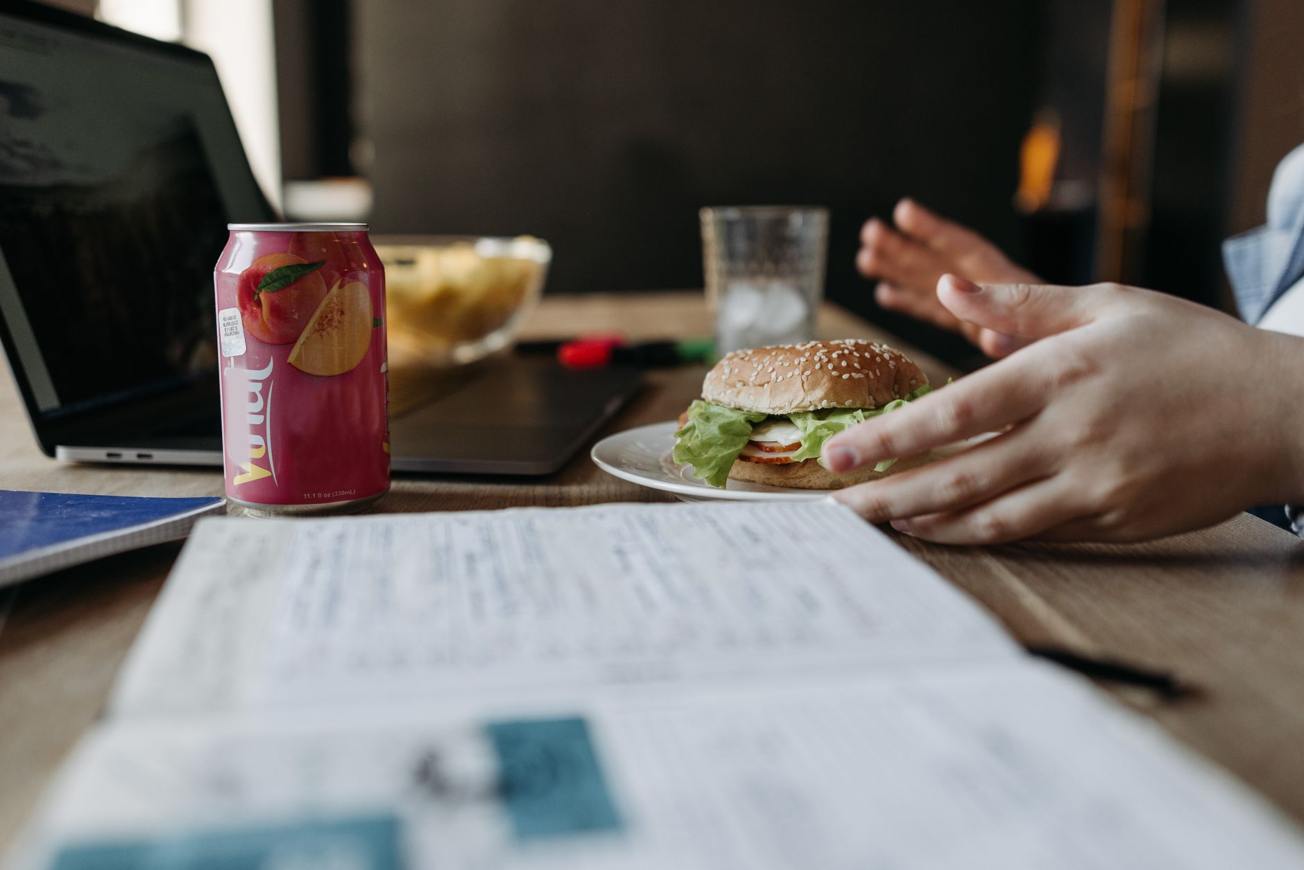 Depuis les 100 000 signatures, le Nutri-Score obligatoire en débat