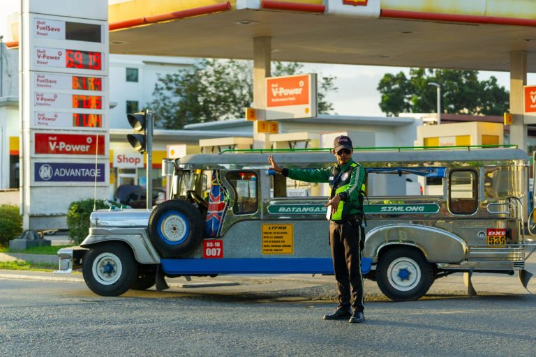 Gros rouleurs : quel avenir pour l’aide carburant après le 30 septembre ?