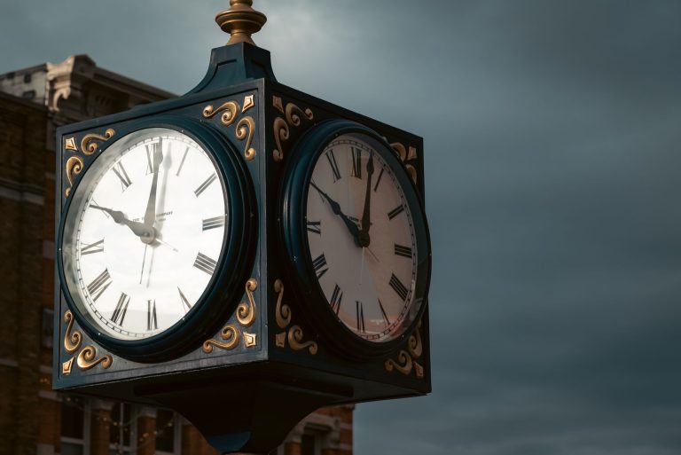 Pourquoi l&rsquo;heure d&rsquo;hiver vous prive-t-elle vraiment de sommeil ?
