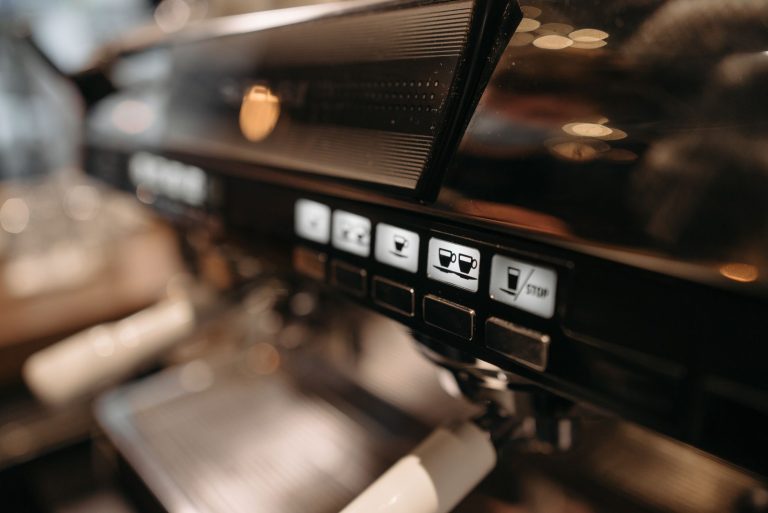 Ne ratez pas cette offre incroyable sur la De’Longhi Magnifica Evo !