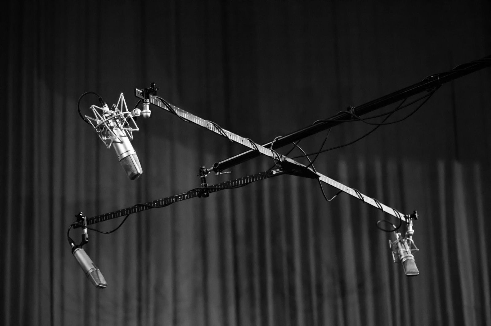 Suspension anti-vibration sur un micro chant en home studio