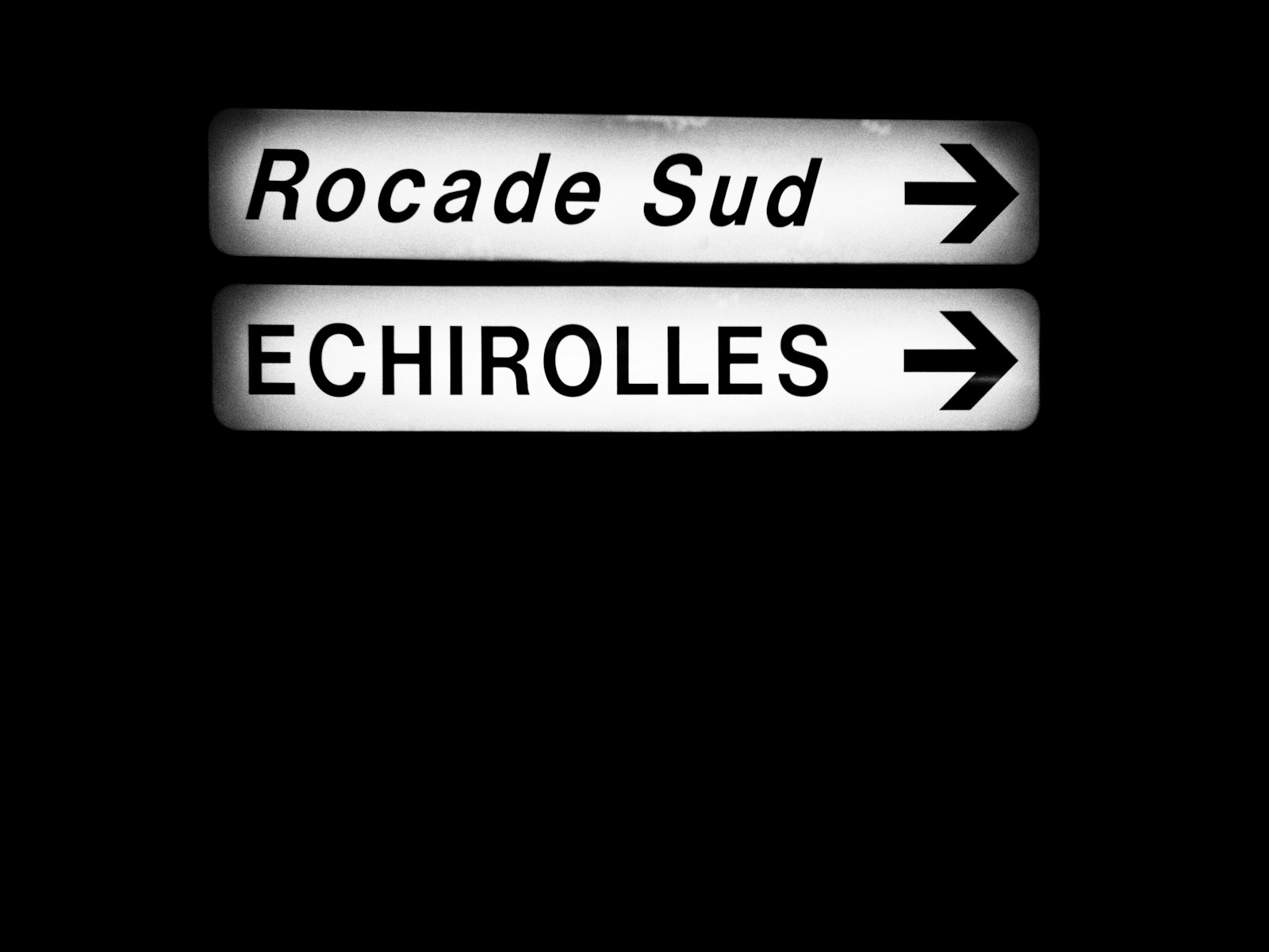 Prises électriques cachées : comment les rendre enfin accessibles ?