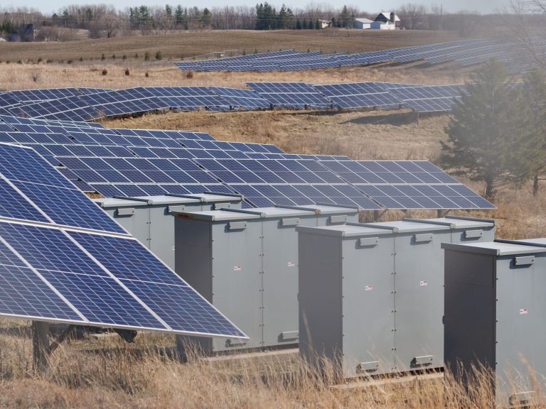 Baisse des tarifs EDF : comment éviter le gaspillage solaire ?