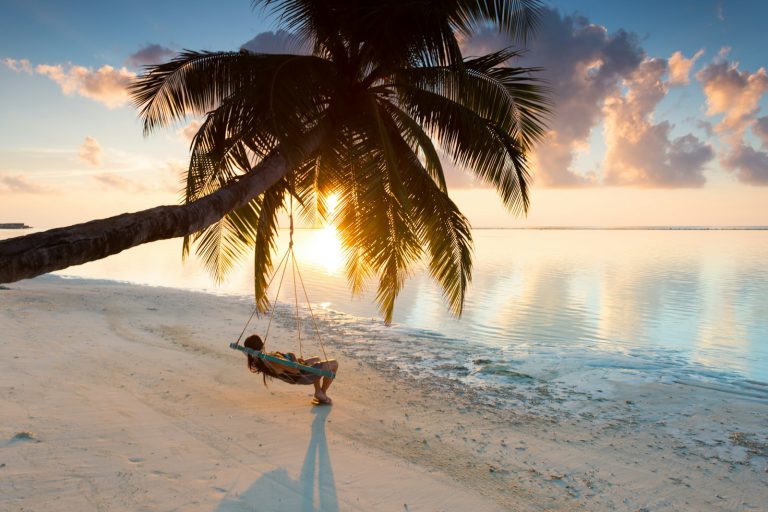 Les Maldives suspendent une taxe : quel impact pour vos voyages ?